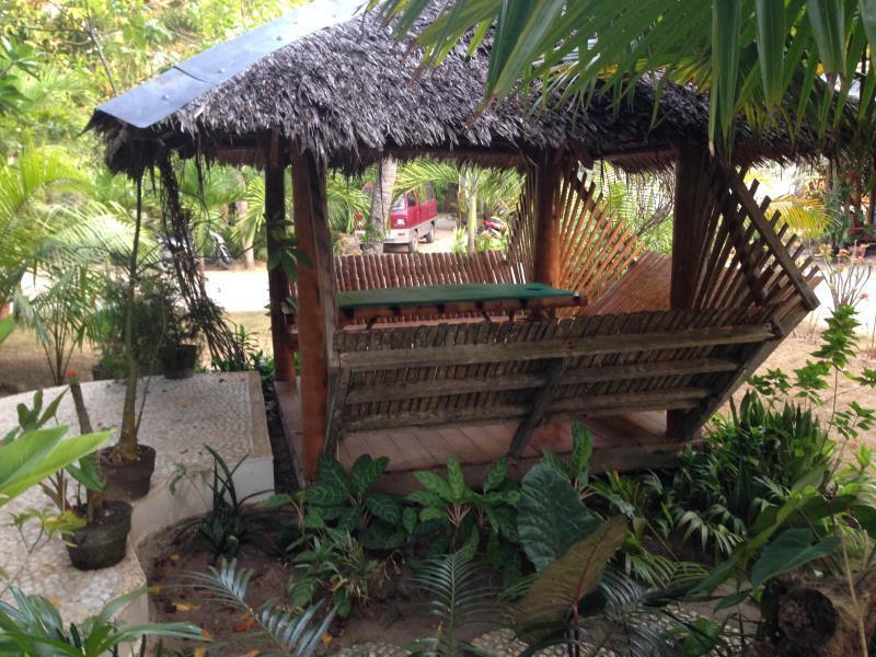 The Bruce Luxury Private Cottage Siquijor Exterior photo
